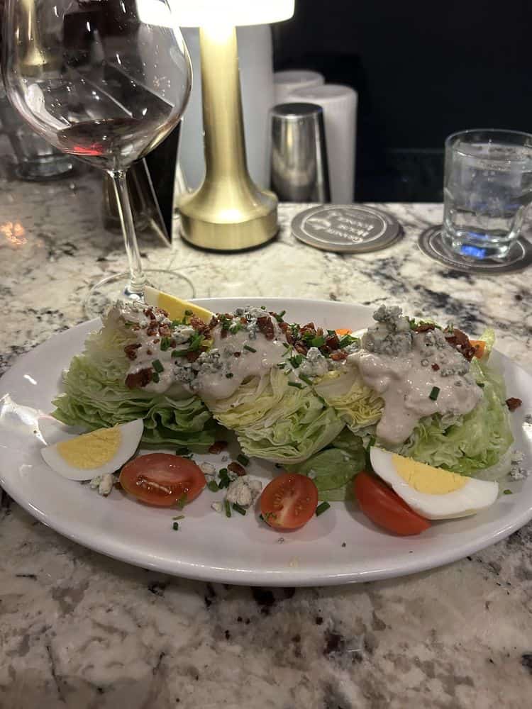 Granite House Lounge Salad 2