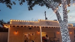 Hidden Hideaway On Main place picture